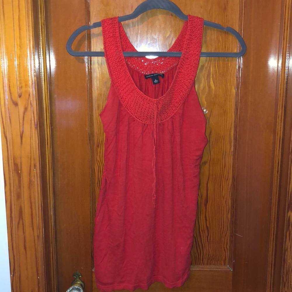 Coral flowy tank top